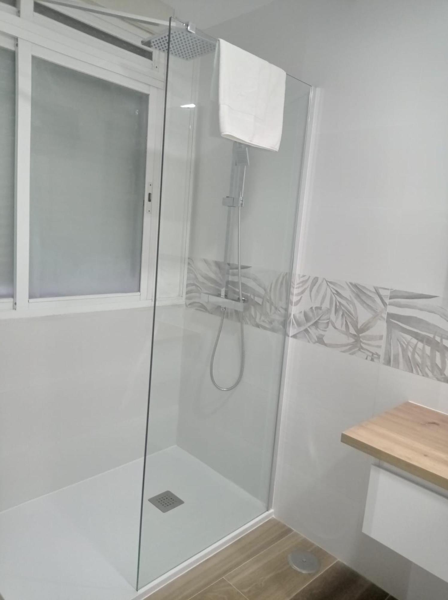 Hostal Fronton Alcobendas Luaran gambar