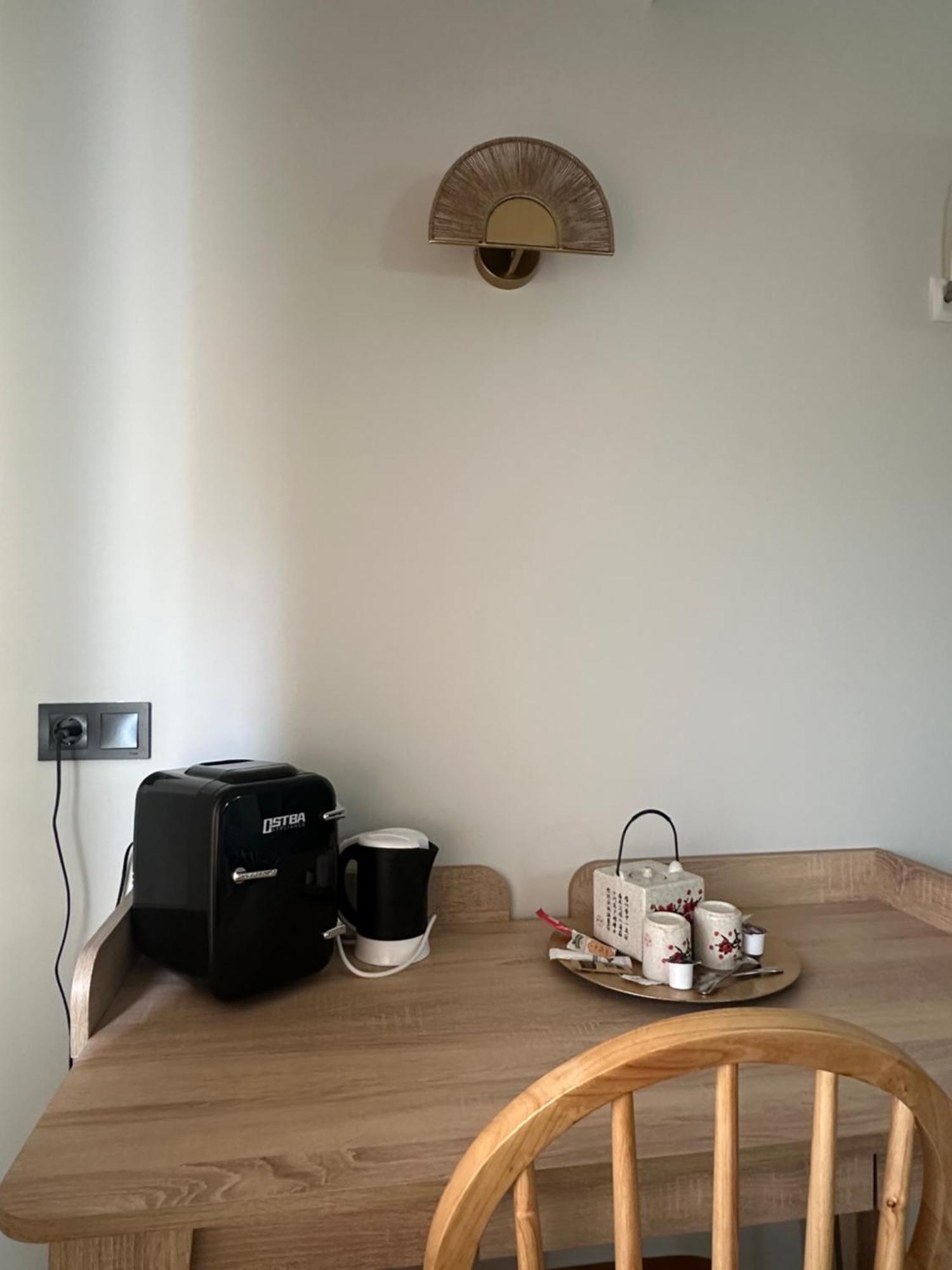 Hostal Fronton Alcobendas Luaran gambar